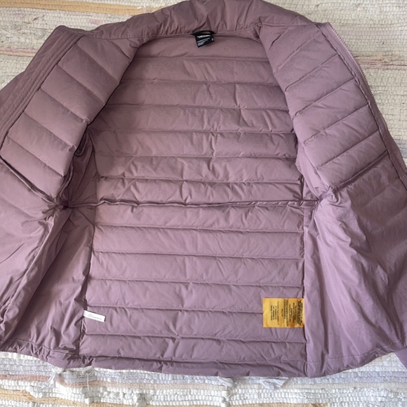 EUC The North Face Light Plum Belleview Stretch Down Puffer Jacket Size Medium - Picture 8 of 10